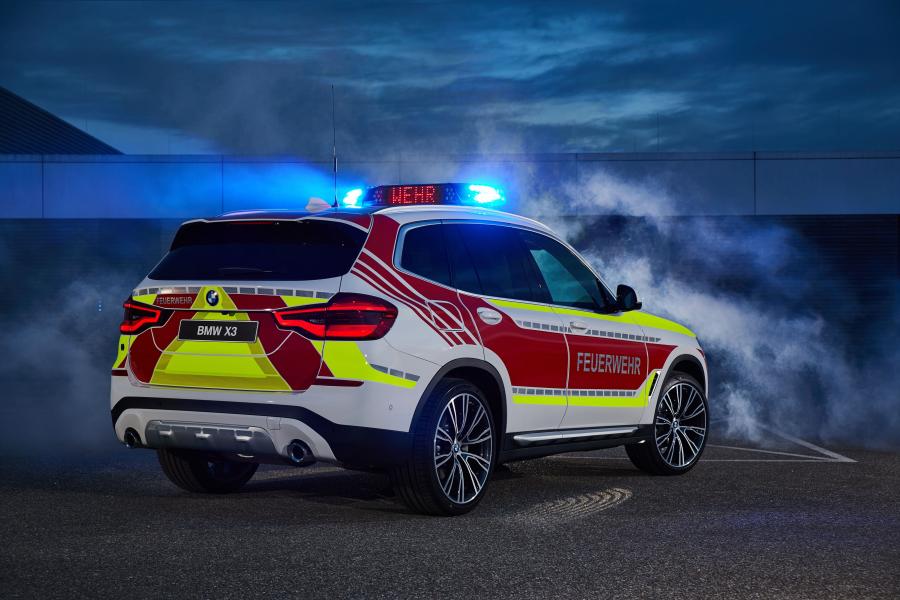  BMW X3 xDrive20d Feuerwehr (G01) 2018 года  (фото 3 из 15)